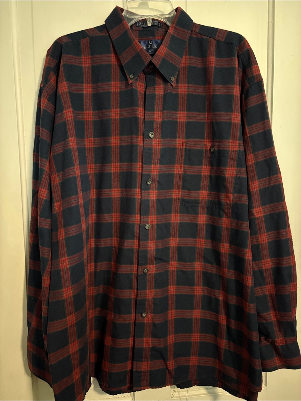 Enro Navy and Red Plaid Long-Sleeve Button-Down Shirt